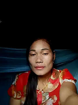 Snapshot of doggy-00 chatting on October 28, 2025, 12:22 am doggy-00 online show from October 28, 2025, 12:22 am