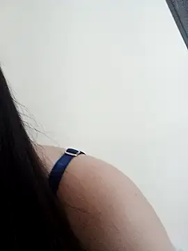 Snapshot of My_Meloddy chatting on October 30, 2025, 12:31 am My Meloddy online show from October 30, 2025, 12:31 am