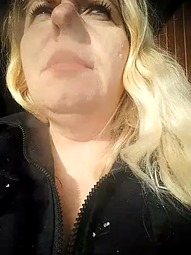 Lana-murr online show from November 25, 2025, 7:19 am