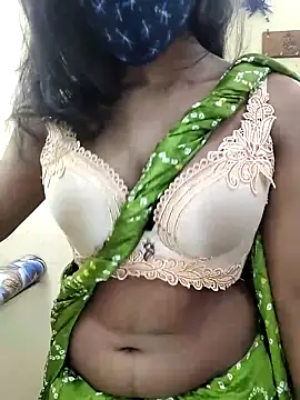 Snapshot of Indian-Glory chatting on December 15, 2025, 5:52 pm Indian-Glory online show from December 15, 2025, 5:52 pm