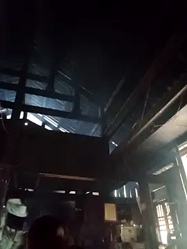 Snapshot of bella-la chatting on December 16, 2025, 1:32 am bella-la online show from December 16, 2025, 1:32 am