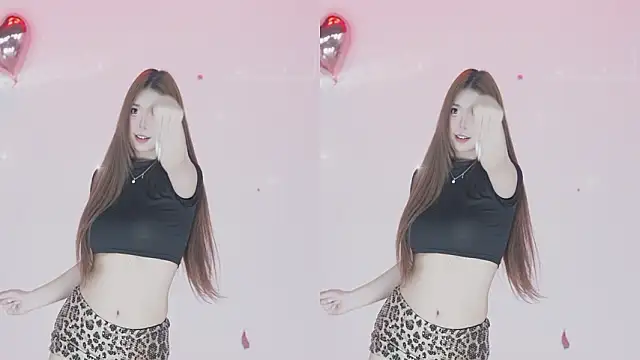 Snapshot of sweetgirls888 chatting on February 13, 2026, 11:54 am sweetgirls888 online show from February 13, 2026, 11:54 am