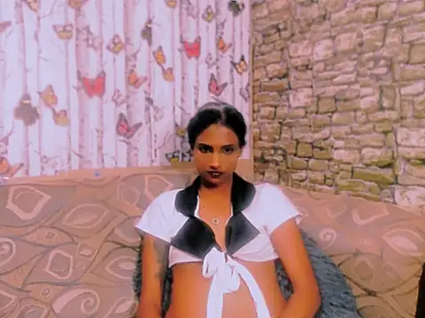 Snapshot of Sexy_indian0009 chatting on December 17, 2025, 9:20 pm Sexy indian0009 online show from December 17, 2025, 9:20 pm