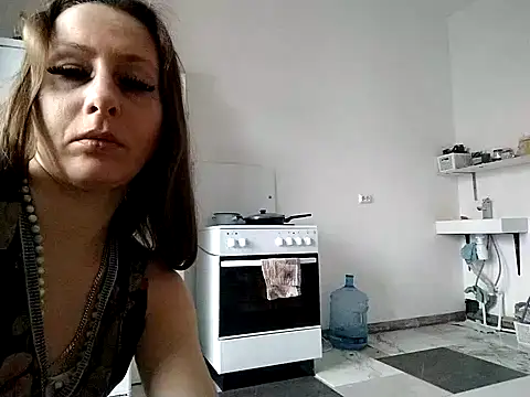 Snapshot of Anneta280671 chatting on May 29, 2026, 7:36 am Anneta280671 online show from May 29, 2026, 7:36 am