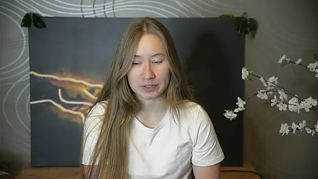 Snapshot of EvonWmith chatting on October 28, 2025, 10:14 am EvonWmith online show from October 28, 2025, 10:14 am