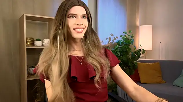 Branda Kelly online show from December 2, 2025, 1:46 pm