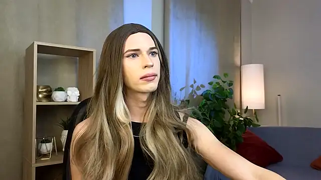 Branda Kelly online show from November 30, 2025, 7:47 pm