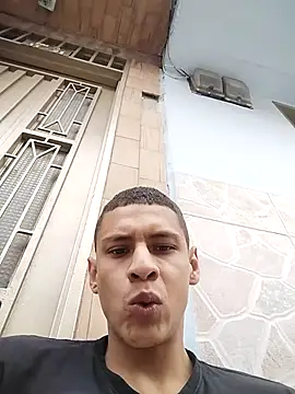 Yordiparra online show from April 12, 2026, 5:05 pm