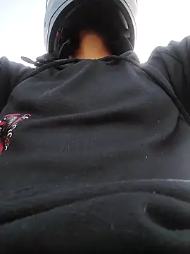 Yordiparra online show from March 25, 2026, 12:15 pm