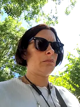 Snapshot of Piediniecollant chatting on May 22, 2026, 10:35 am Piediniecollant online show from May 22, 2026, 10:35 am
