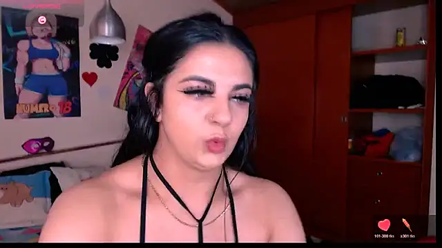 Snapshot of EmmilyConnor chatting on October 30, 2025, 1:42 pm EmmilyConnor online show from October 30, 2025, 1:42 pm