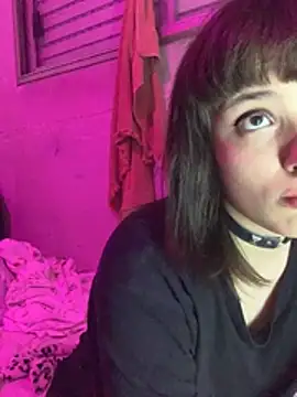 xlucifer13 online show from December 4, 2025, 4:44 am