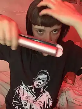 xlucifer13 online show from November 26, 2025, 4:23 am