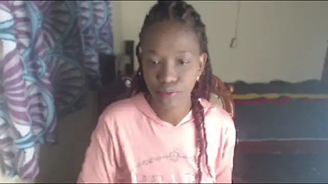 Snapshot of LilithMiller_ chatting on June 15, 2026, 8:41 pm LilithMiller online show from June 15, 2026, 8:41 pm