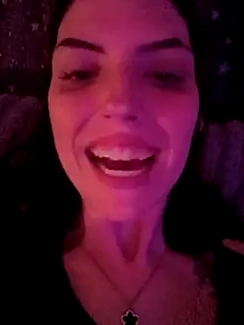 Snapshot of Heavenlyangelforever chatting on November 6, 2025, 3:54 am Heavenlyangelforever online show from November 6, 2025, 3:54 am