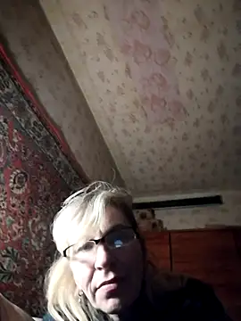 Snapshot of Georgette466 chatting on November 24, 2025, 5:24 pm Georgette466 online show from November 24, 2025, 5:24 pm