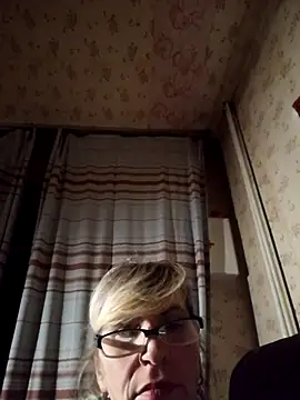 Snapshot of Georgette466 chatting on November 13, 2025, 6:12 pm Georgette466 online show from November 13, 2025, 6:12 pm