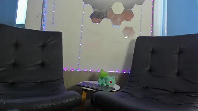 Snapshot of wild_best chatting on November 7, 2025, 8:02 pm wild best online show from November 7, 2025, 8:02 pm