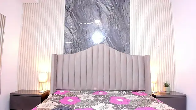 Snapshot of Katrina_London chatting on November 27, 2025, 7:14 pm Katrina London online show from November 27, 2025, 7:14 pm