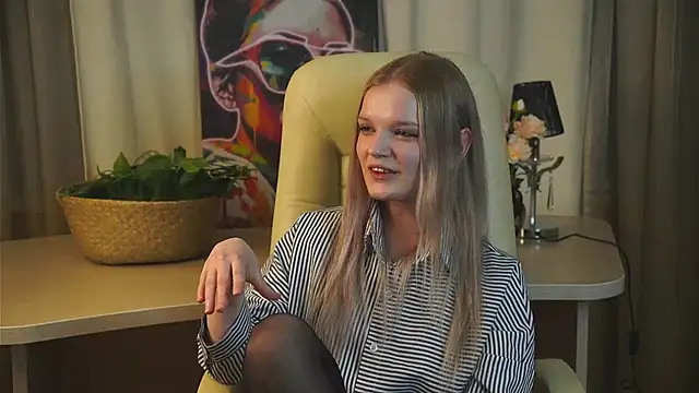 BrennaTout online show from October 28, 2025, 12:26 pm