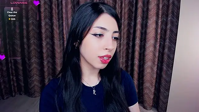 Snapshot of TonjaNeace chatting on November 26, 2025, 4:56 am TonjaNeace online show from November 26, 2025, 4:56 am