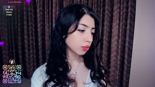 Snapshot of TonjaNeace chatting on November 20, 2025, 4:13 am TonjaNeace online show from November 20, 2025, 4:13 am