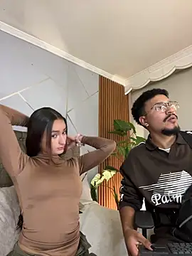 Noa N Luxy online show from November 11, 2025, 3:56 am