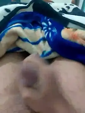 Snapshot of Ayoub_ben27 chatting on December 17, 2025, 7:08 pm Ayoub ben27 online show from December 17, 2025, 7:08 pm