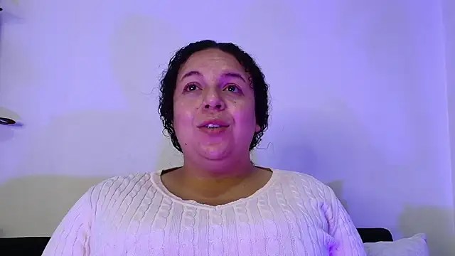 Snapshot of Natasha_Amber chatting on November 5, 2025, 3:26 pm Natasha Amber online show from November 5, 2025, 3:26 pm