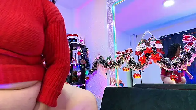 Snapshot of Natasha_Amber chatting on December 18, 2025, 3:27 pm Natasha Amber online show from December 18, 2025, 3:27 pm