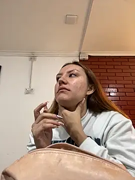 Adrimaretti online show from October 29, 2025, 7:24 pm