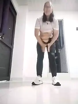 Snapshot of MaryHottiee chatting on November 27, 2025, 7:36 pm MaryHottiee online show from November 27, 2025, 7:36 pm