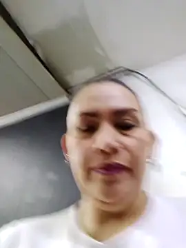 Adelgey-Michell online show from October 31, 2025, 12:02 pm