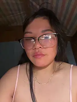 Snapshot of heodat-sexx chatting on April 19, 2026, 6:10 pm heodat-sexx online show from April 19, 2026, 6:10 pm
