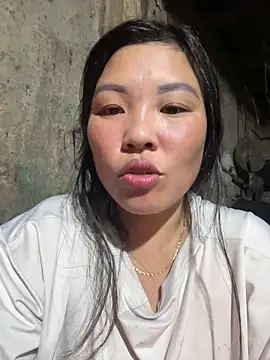 heodat-sexx online show from October 31, 2025, 12:35 pm