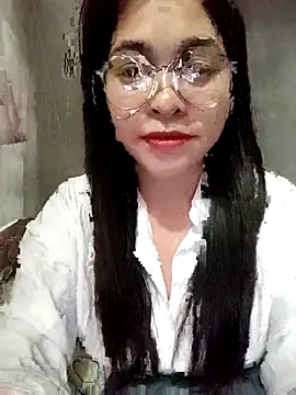 Bamboo-niee123 online show from April 10, 2026, 3:52 pm