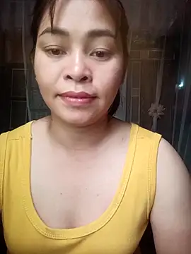 Bamboo-niee123 online show from October 31, 2025, 6:10 am