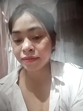 Bamboo-niee123 online show from November 12, 2025, 8:56 pm