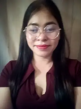 Snapshot of Bamboo-niee123 chatting on February 24, 2026, 8:15 am Bamboo-niee123 online show from February 24, 2026, 8:15 am