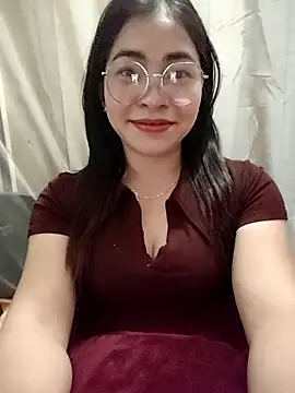 Bamboo-niee123 online show from March 15, 2026, 7:37 am