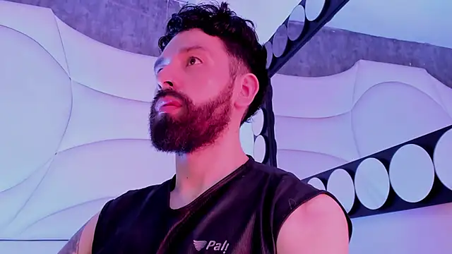 jackfoden01 online show from December 5, 2025, 11:31 am