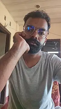 nithinrr online show from November 11, 2025, 4:51 am