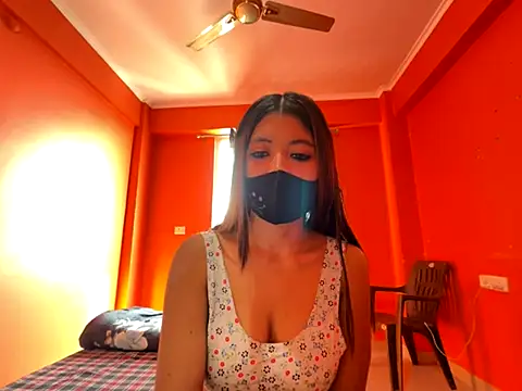 NIVIKA 25 online show from November 10, 2025, 5:12 am