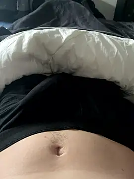 Snapshot of rb2357 chatting on January 12, 2026, 12:01 pm rb2357 online show from January 12, 2026, 12:01 pm