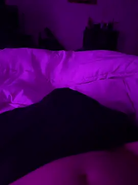 Snapshot of rb2357 chatting on December 21, 2025, 11:05 pm rb2357 online show from December 21, 2025, 11:05 pm