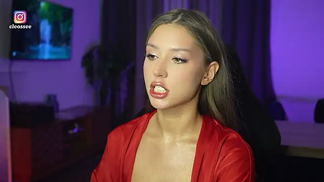 Snapshot of Cleose chatting on February 22, 2026, 7:00 am Cleose online show from February 22, 2026, 7:00 am