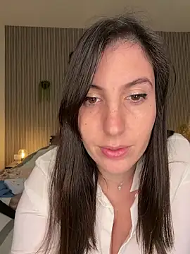 Snapshot of MysteryGirl__ chatting on December 5, 2025, 8:57 am MysteryGirl online show from December 5, 2025, 8:57 am