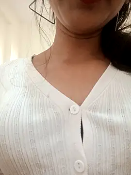 Snapshot of Cute_Sanaaya chatting on December 14, 2025, 10:10 am Cute Sanaaya online show from December 14, 2025, 10:10 am