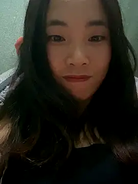 Elysia-007 online show from December 14, 2025, 1:17 pm