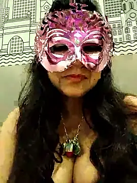 Snapshot of LOVE__RANI chatting on January 10, 2026, 6:14 pm LOVE RANI online show from January 10, 2026, 6:14 pm